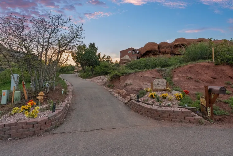 Prodaje se vila 'Kuća obitelji Kremenko': Napravljena je uz stijenu staru 200 milijuna godina