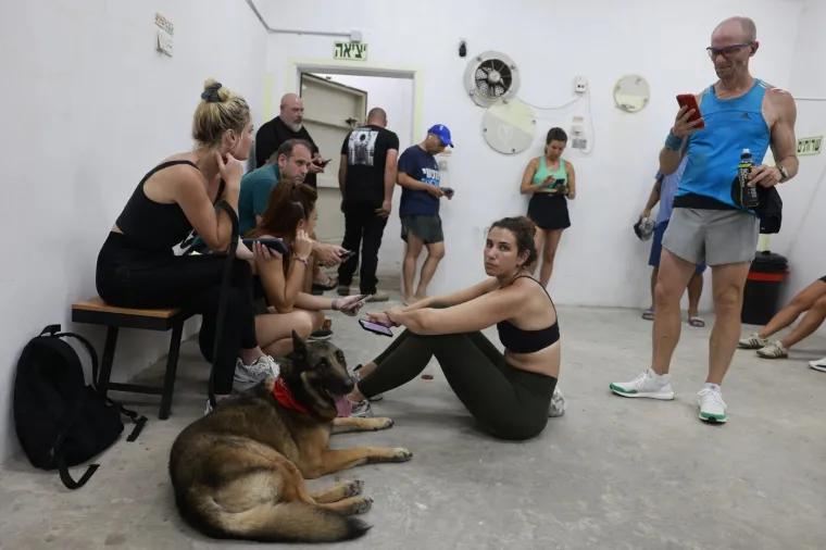 Oni se vratili na plažu u Tel Avivu nakon uzbune, a rat s Iranom bjesni