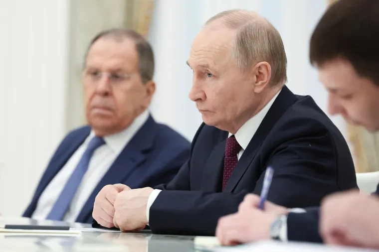 Zabrinute face Putina, Lavrova i Peskova: Evo kako je bilo na sastanku s iranskim ministrom