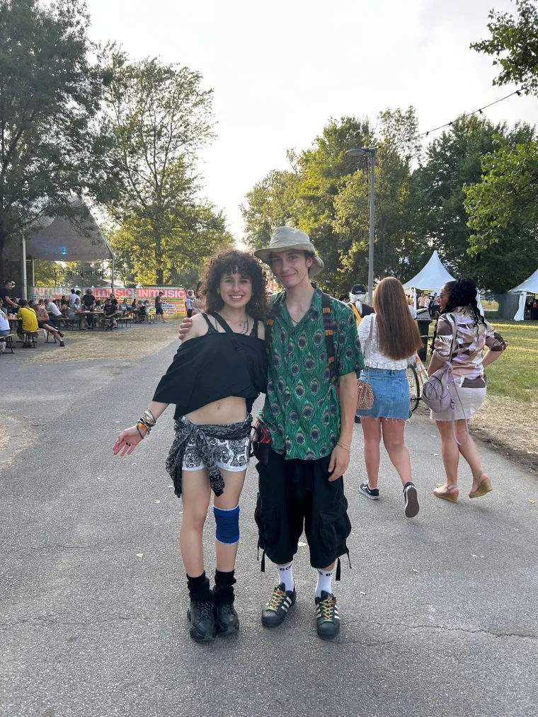 Pravo ludilo na INmusic festivalu! Od otkačenih frizura do šarenih outfita, pogledajte atmosferu