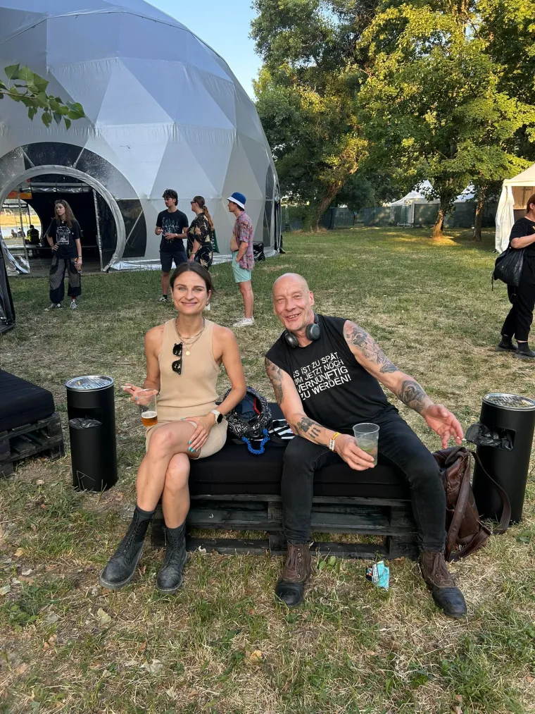 Pravo ludilo na INmusic festivalu! Od otkačenih frizura do šarenih outfita, pogledajte atmosferu