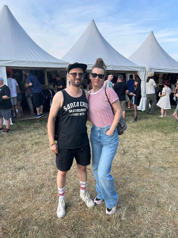 Pravo ludilo na INmusic festivalu! Od otkačenih frizura do &scaron;arenih outfita, pogledajte atmosferu