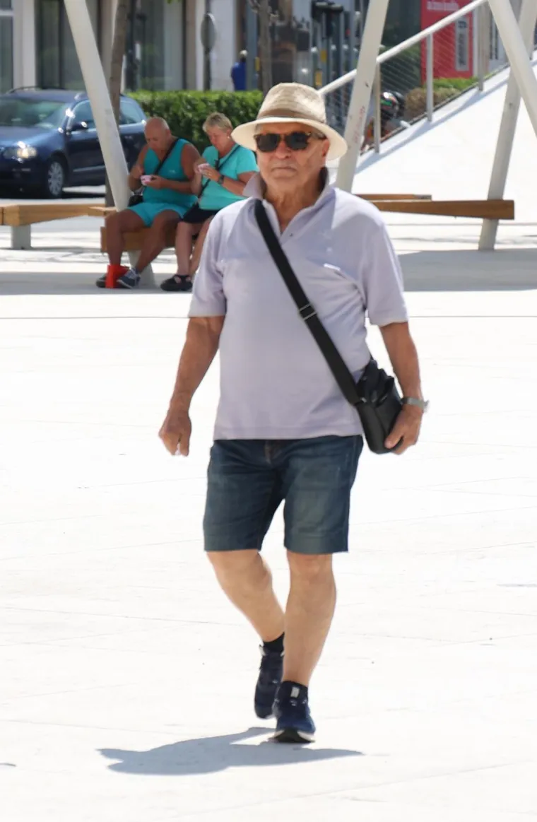 U &Scaron;ibeniku je ba&scaron; vruće: Dame se skrile iza sunčanih naočala, ali nisu pro&scaron;le nezamijećeno