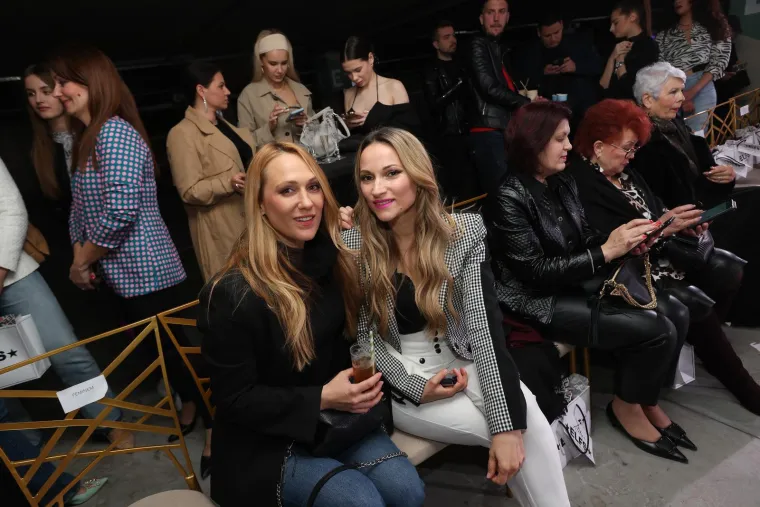 Ovako je bivša Feminnemka izgledala na početku karijere: Danas slaže kockice