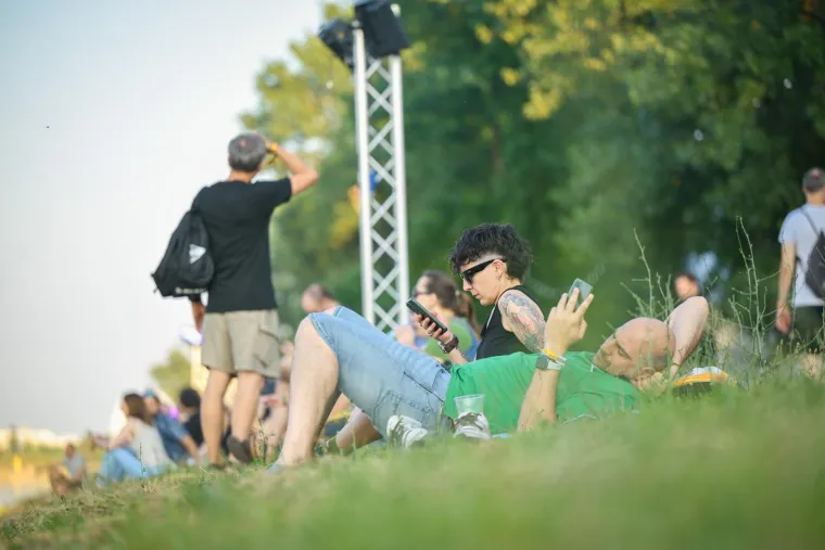 Odlična atmosfera na drugom danu INmusic festivala: Pogledajte kako je publika uživala u spektaklu