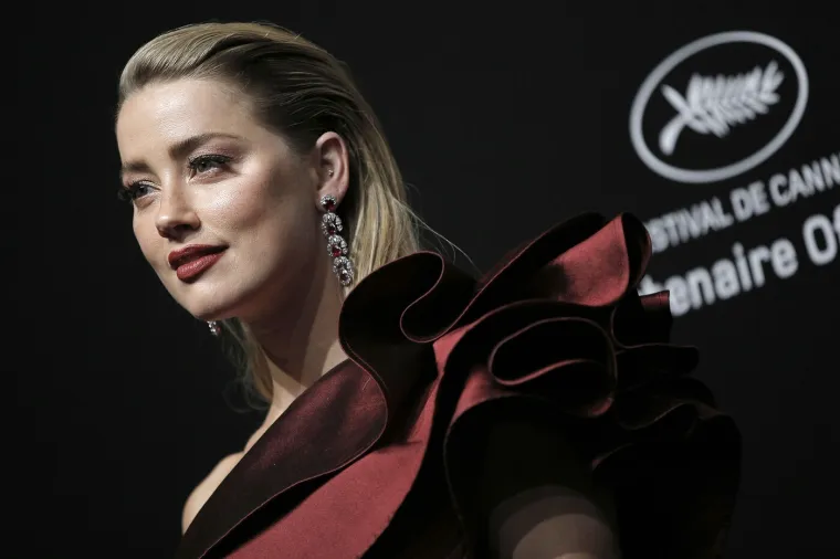 Ovo su ljepotice koje je ljubio Elon Musk: Ima milijarde i moć, a ove žene su ga osvojile