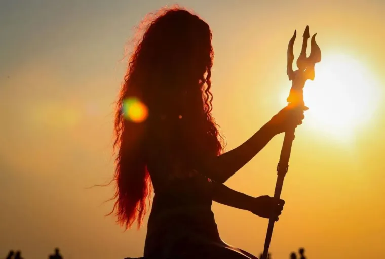 Zgodna brineta nosila je ono &scaron;to je 2024. bio hit, a sve zbog Baby Lasagne