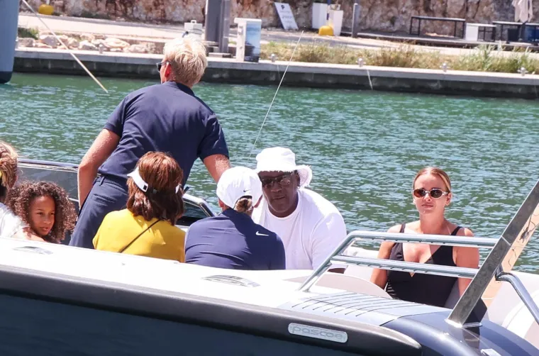 Jordan opet u Hrvatskoj: Evo gdje je uhvaćen i &scaron;to je legenda radila sa lijepom suprugom