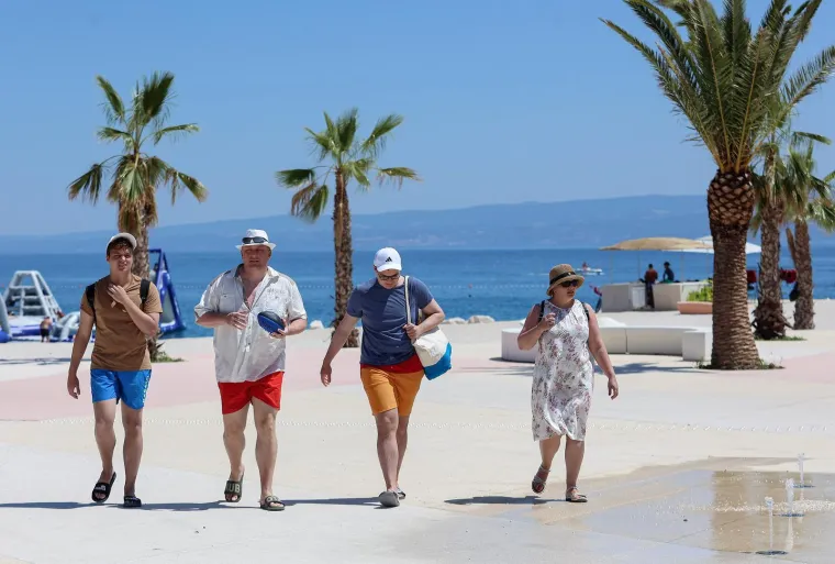Pogledajte temperature koje su bile već u 8 sati, jedan grad posebno je gorio