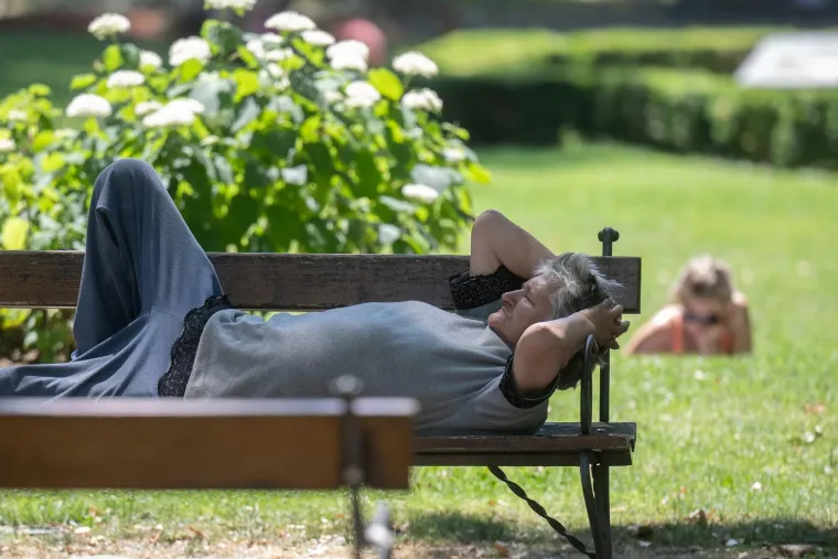 Pogledajte temperature koje su bile već u 8 sati, jedan grad posebno je gorio