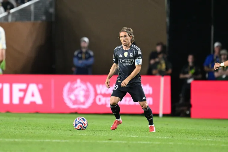 Fotografija koja je obi&scaron;la planet! Pogledajte &scaron;to je Modrić napravio, ovo sve govori