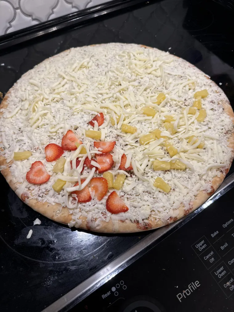 Ovo su najgori zločini nad pizzama zabilježeni kamerom! Časni sude, na tebe je red da izrekneš kazne