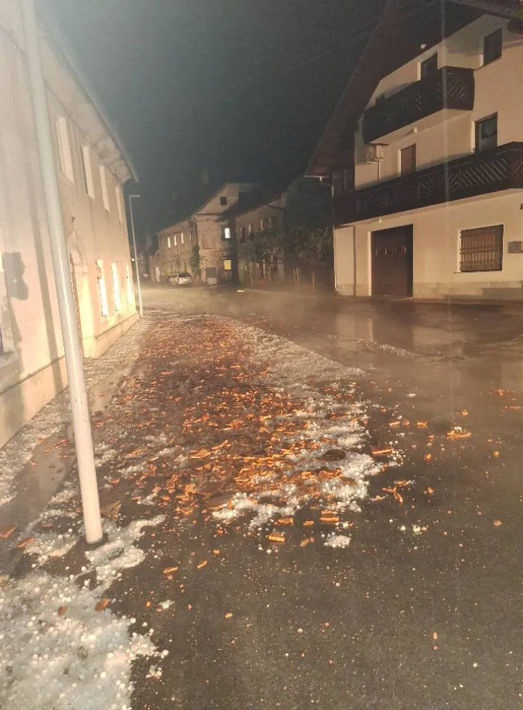 Tuča im probila vozila i krovove, vjetar čupao stabla: 'Imali smo i sreće...'