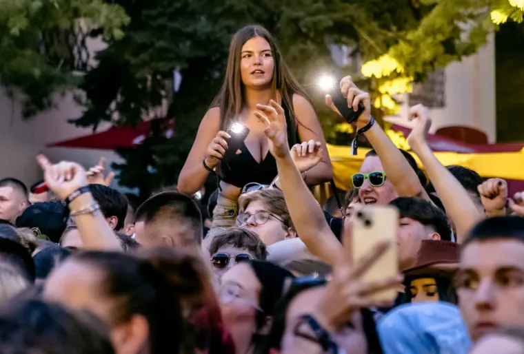 Osijek započeo Drito u svom stilu: Prva večer festivala bila je ludilo, donosimo djelić atmosfere
