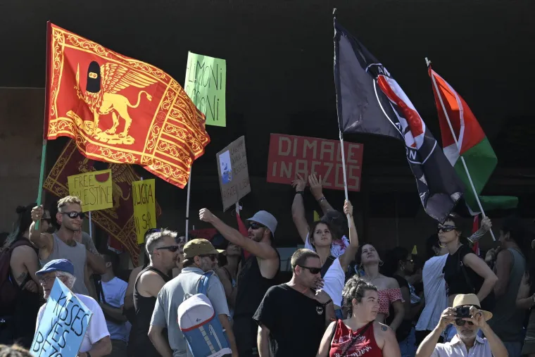 Venecija i dalje vrije zbog Bezosa, bijes izbacuju zbog jedne stvari: 'Poljupci da, ovo ne!'