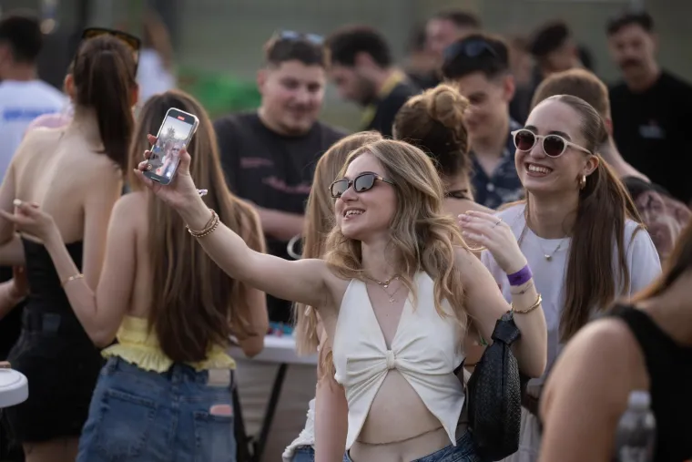 Sinoć je na Jarunu zagrmio Sean Paul: Dočekali ga vri&scaron;tanjem i skakanjem, ovako je to izgledalo