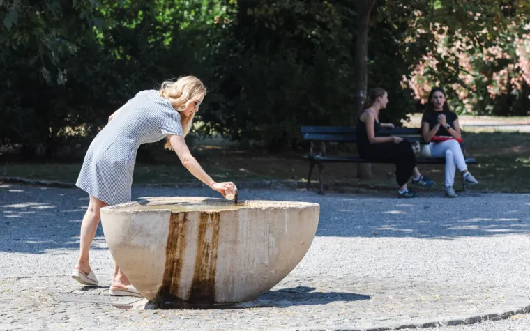 Tlo gori, a samo najhrabriji su iza&scaron;li u centar: Riječani navikli na toplinski val