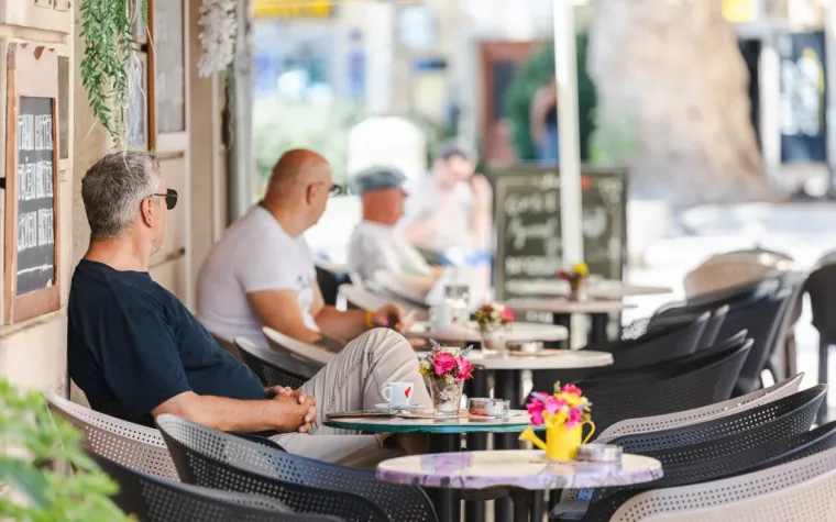 Tlo gori, a samo najhrabriji su iza&scaron;li u centar: Riječani navikli na toplinski val