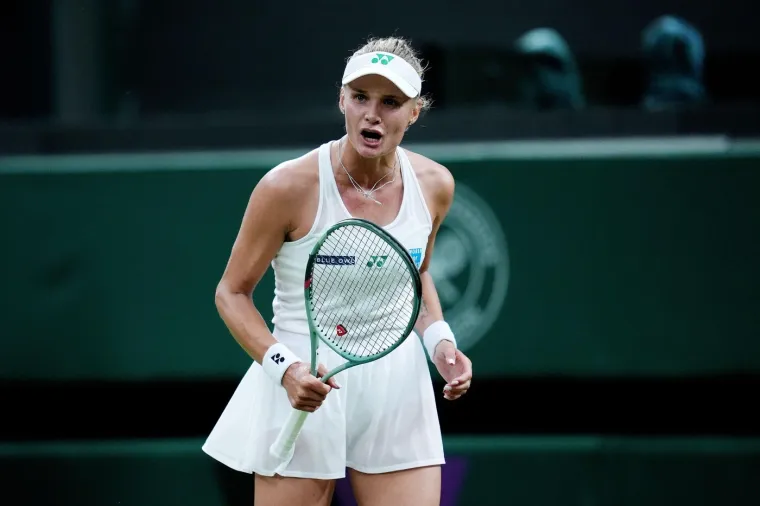 Kontroverzna tenisačica poznata po 'rizičnom seksu' prva priča Wimbledona