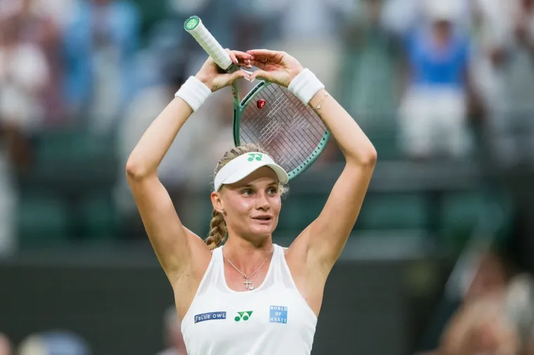 Kontroverzna tenisačica poznata po 'rizičnom seksu' prva priča Wimbledona