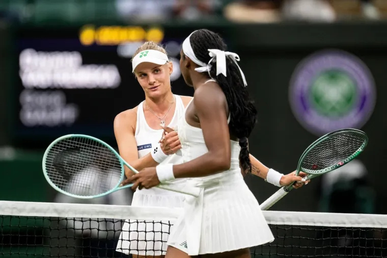 Kontroverzna tenisačica poznata po 'rizičnom seksu' prva priča Wimbledona