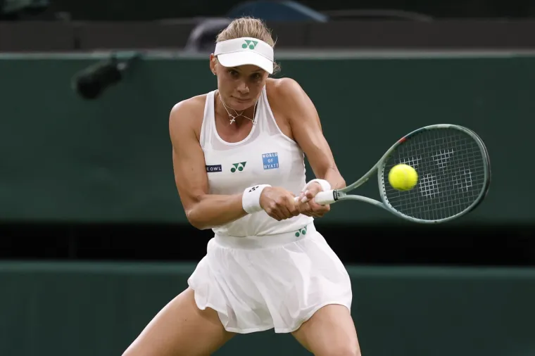 Kontroverzna tenisačica poznata po 'rizičnom seksu' prva priča Wimbledona