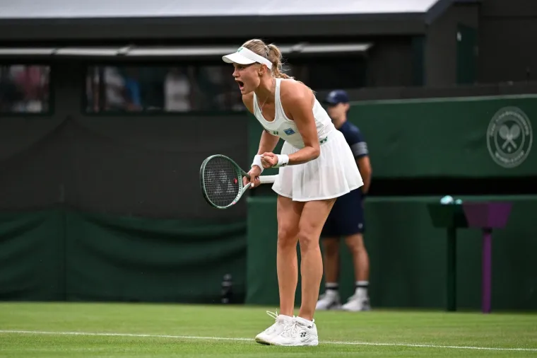 Kontroverzna tenisačica poznata po 'rizičnom seksu' prva priča Wimbledona