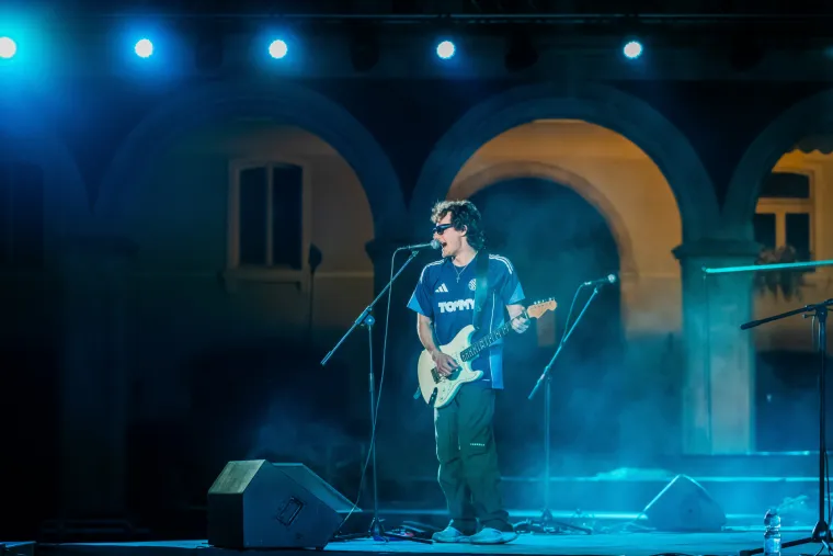 U elementu: Goran Bare zapalio prvu večer Splitskog festivala
