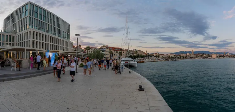 Krema domaće scene na partyju u Splitu: Bančilo se kao da sutra ne postoji