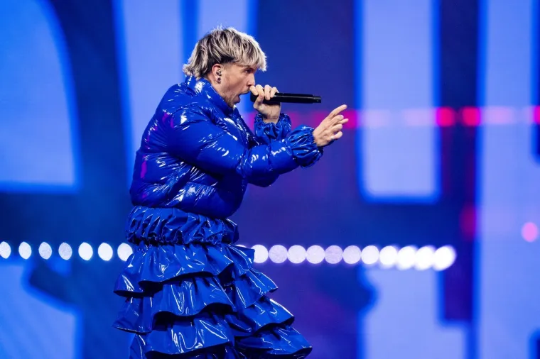 Na Eurosongu nije bio prvi, ali osmijeh njegove žene govori da je u ljubavi itekako pobijedio