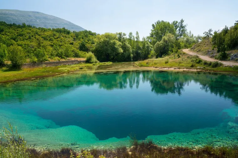 Hipnotički pogled 'Oka Zemlje' opčinit će vas: Njegova površina skriva nevjerojatnu tajnu