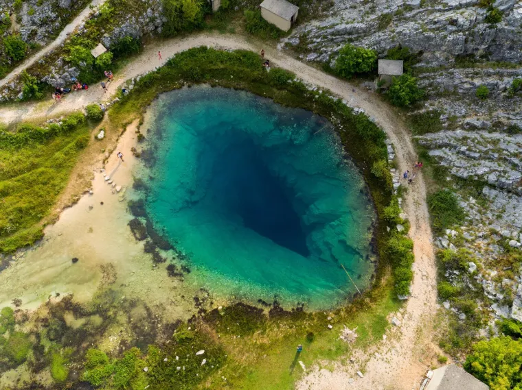 Hipnotički pogled 'Oka Zemlje' opčinit će vas: Njegova površina skriva nevjerojatnu tajnu