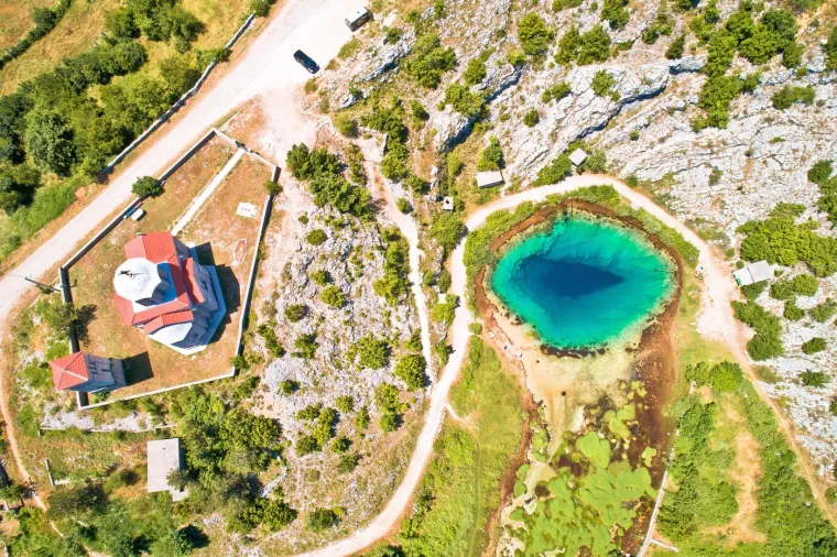 Hipnotički pogled 'Oka Zemlje' opčinit će vas: Njegova površina skriva nevjerojatnu tajnu