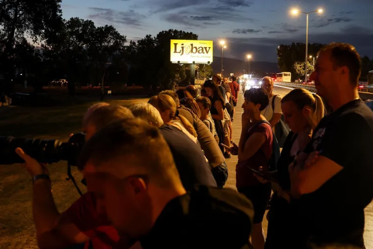 Nezapamćen interes Hrvata, a to je tek bila proba za spektakl kakav svijet nije vidio