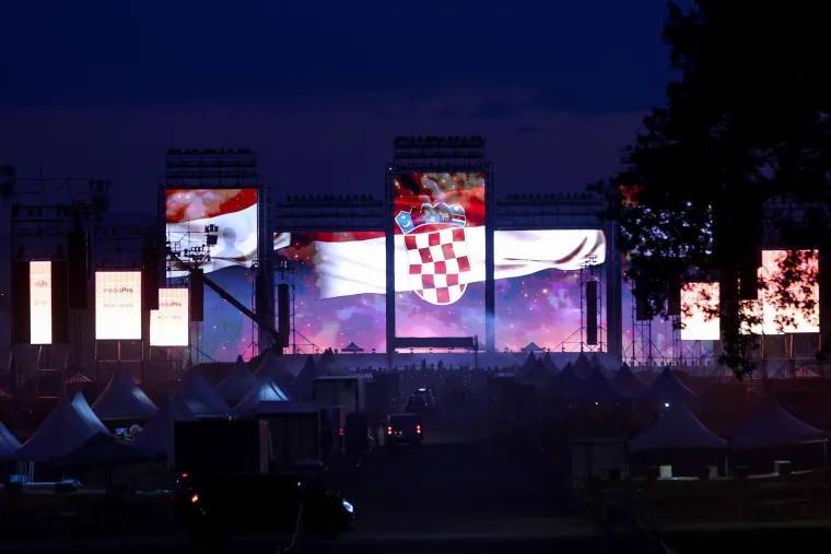 Nezapamćen interes Hrvata, a to je tek bila proba za spektakl kakav svijet nije vidio