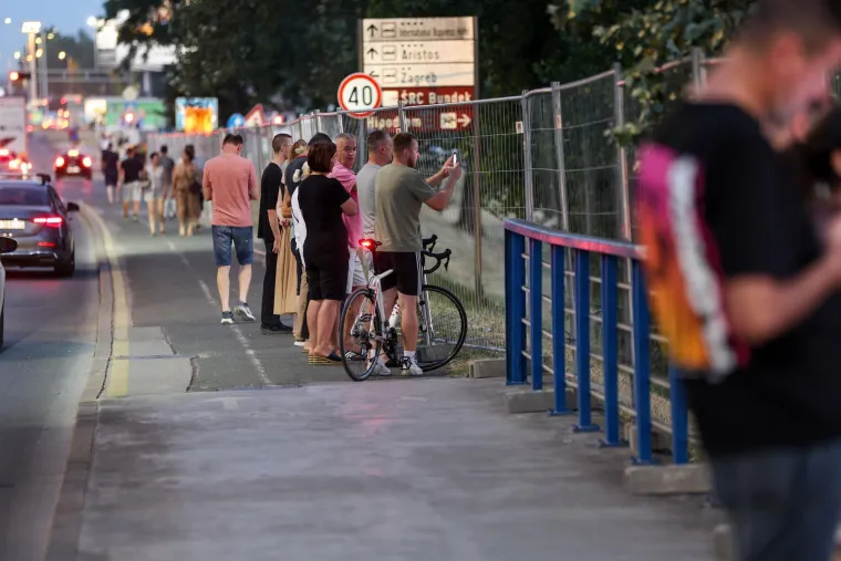 Nezapamćen interes Hrvata, a to je tek bila proba za spektakl kakav svijet nije vidio