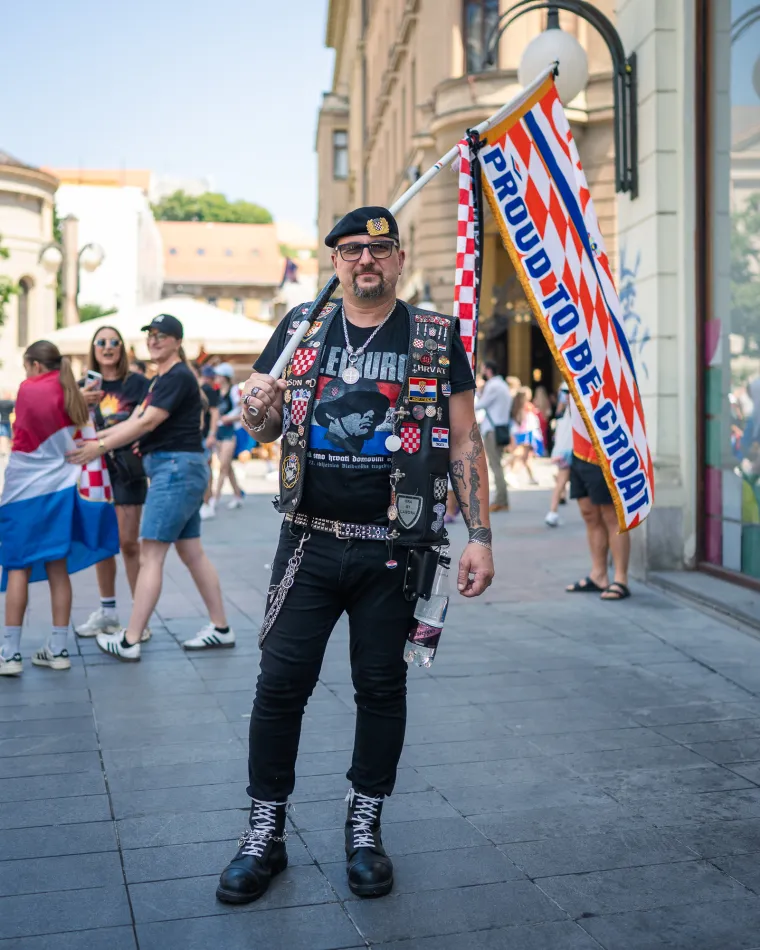 Ekipa krenula na Hipodrom: I plavuša s boksačkim pletenicama uputila se na Thompsonov koncert