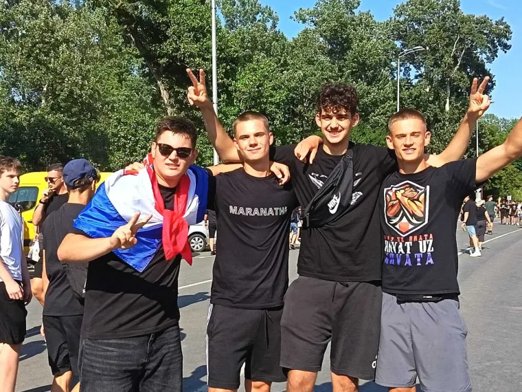 TOP 100 fotografija s povijesnog koncerta Marka Perkovića Thompsona na Hipodromu