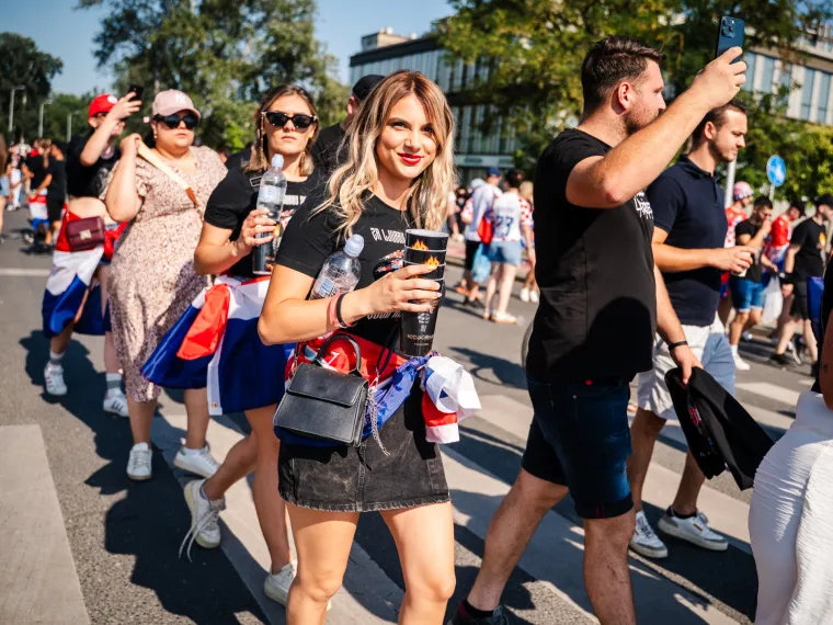 TOP 100 fotografija s povijesnog koncerta Marka Perkovića Thompsona na Hipodromu