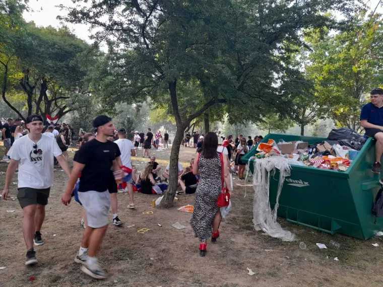 TOP 100 fotografija s povijesnog koncerta Marka Perkovića Thompsona na Hipodromu