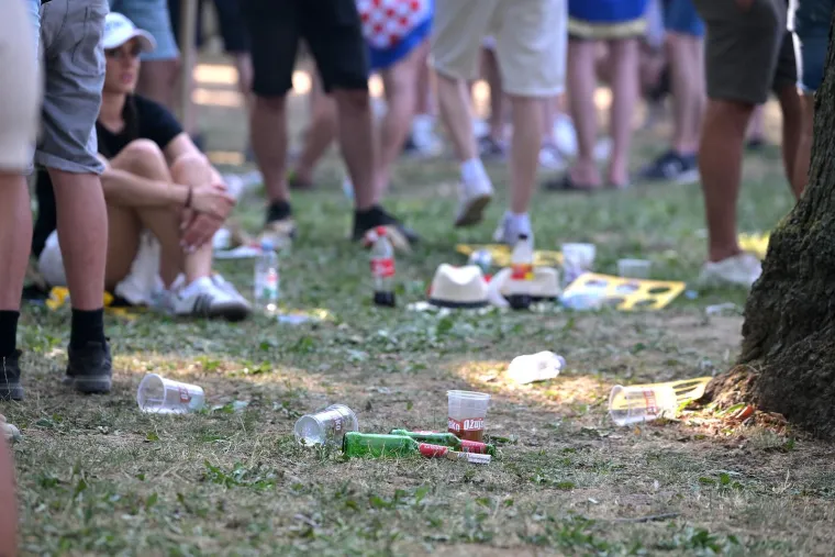 TOP 100 fotografija s povijesnog koncerta Marka Perkovića Thompsona na Hipodromu