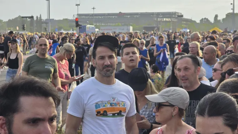 TOP 100 fotografija s povijesnog koncerta Marka Perkovića Thompsona na Hipodromu