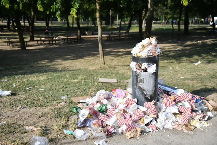 Ovo je Bundek sada: Od ranog jutra rade vrijedni čistači