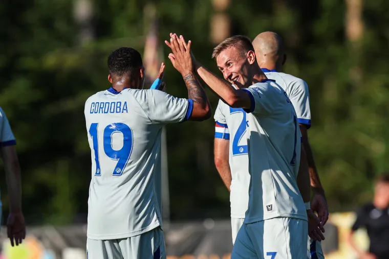 Dinamo se pohvalio ćevapima s team buildinga! Navijači oduševljeni: 'Tko nosi prijenosni zvučnik?'