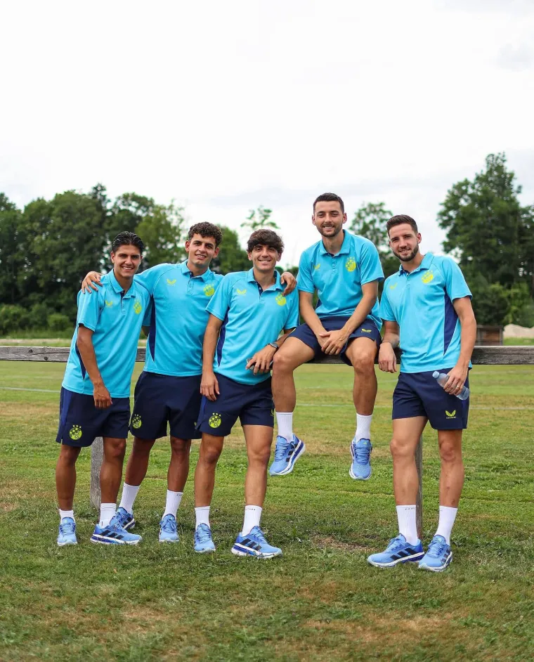 Dinamo se pohvalio ćevapima s team buildinga! Navijači oduševljeni: 'Tko nosi prijenosni zvučnik?'