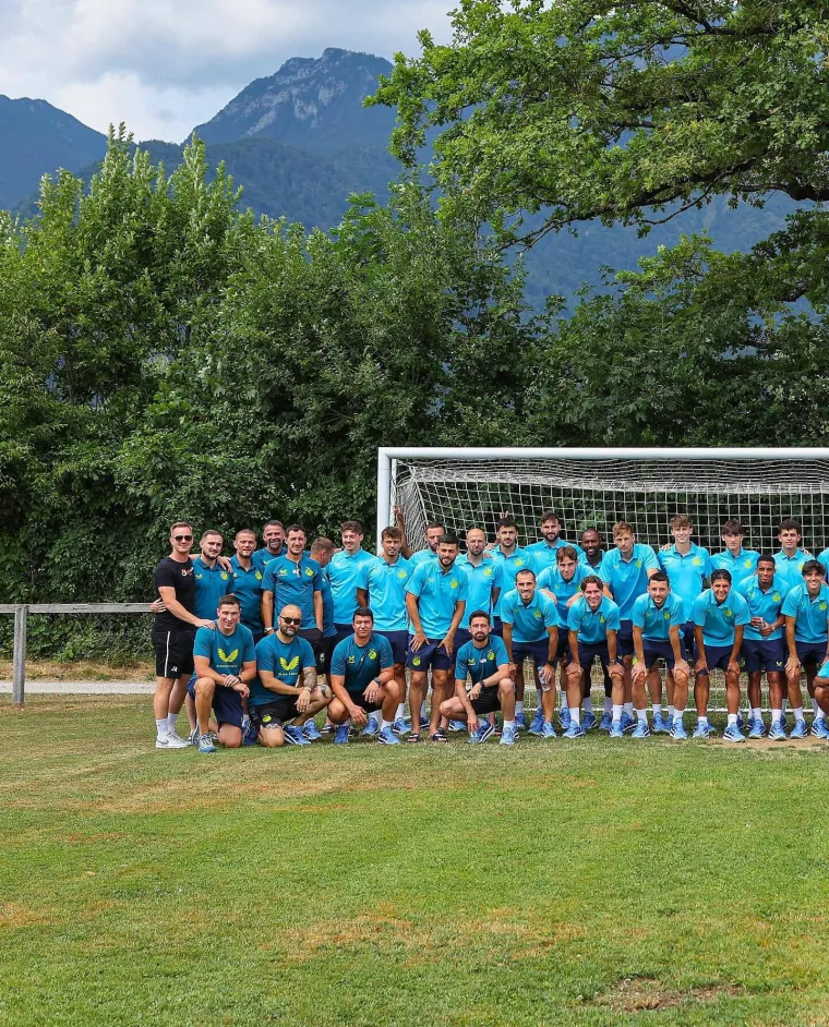 Dinamo se pohvalio ćevapima s team buildinga! Navijači oduševljeni: 'Tko nosi prijenosni zvučnik?'