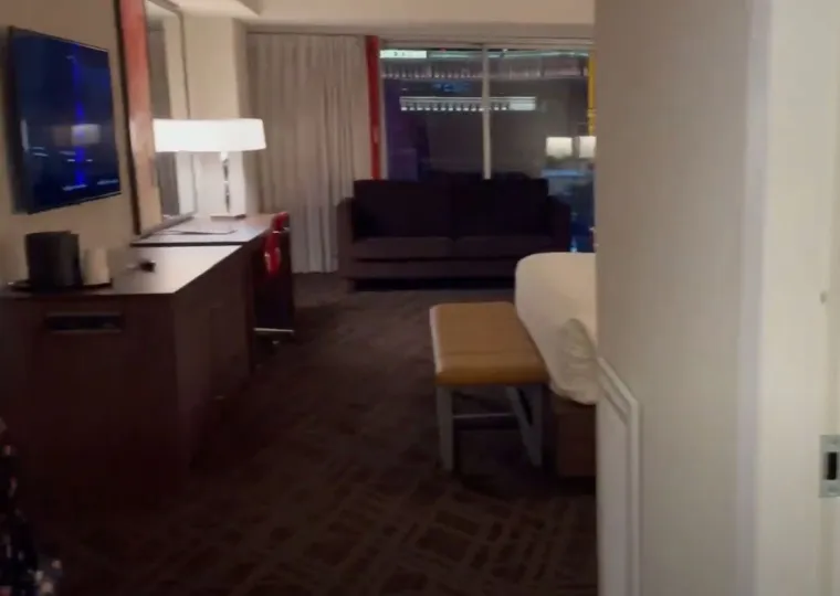 Ovaj hotel izgleda kao iz bajke, ali unutar njegovih zidova krije se tajna koja ledi krv u žilama