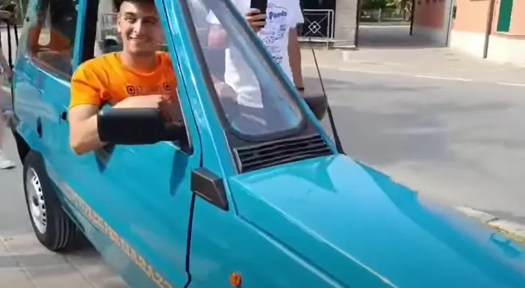 Ne, ovo nije iluzija: Od otpada je stvoren najuži auto na svijetu, ljudi ne vjeruju očima
