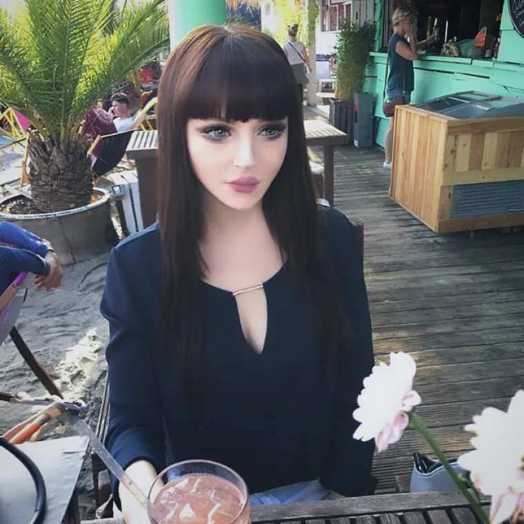 Zovu je ‘Barbie’, tvrdi da živi bez hrane i vode: Izgled ove ukrajinske zvijezde šokirao je sve
