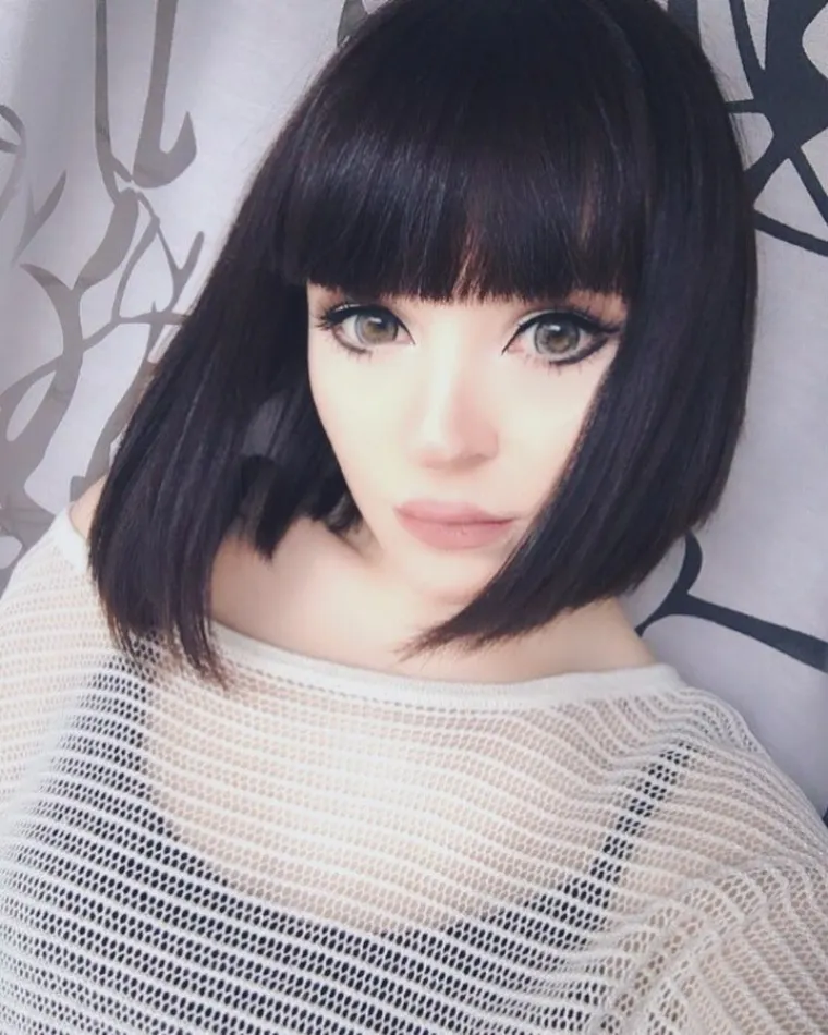 Zovu je ‘Barbie’, tvrdi da živi bez hrane i vode: Izgled ove ukrajinske zvijezde šokirao je sve